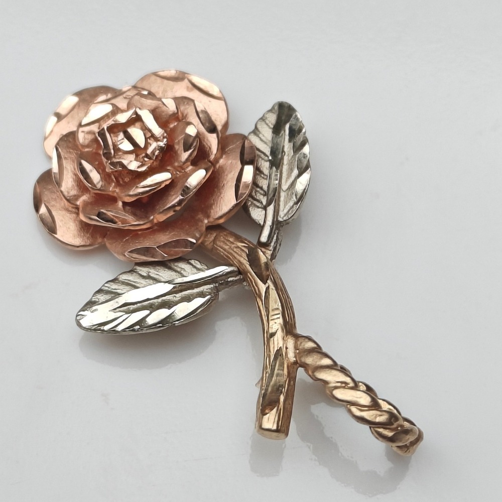 Vintage Michael Anthony 10K Tri-Color Gold Rose Flower Pendant Diamond Cut 1 In